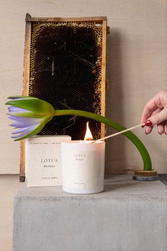Studio Sol - The Languange of Flowers | Lotus